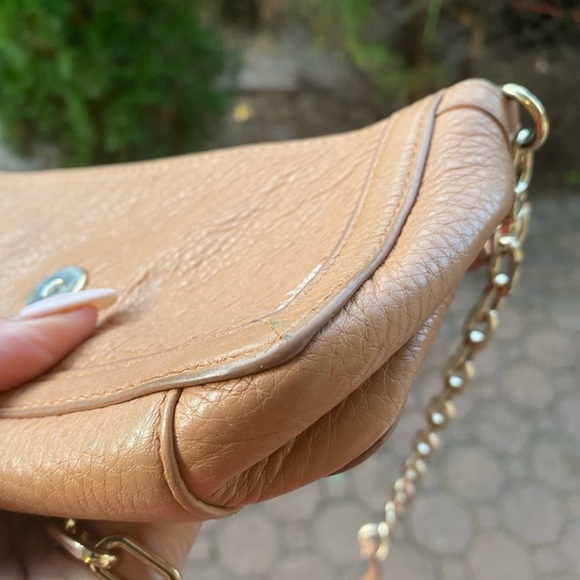 Tory Burch Leather Crossbody Bag - Picture 4 of 6